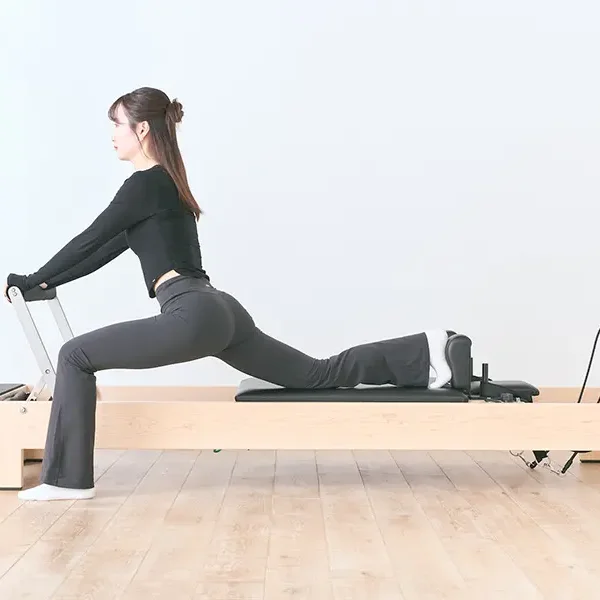 LOWER BODY（ローアーボディ）